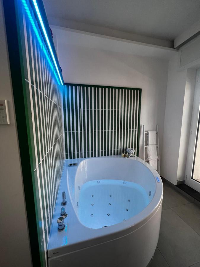 Al Campanile Hotel ซานตาเญลโล ภายนอก รูปภาพ